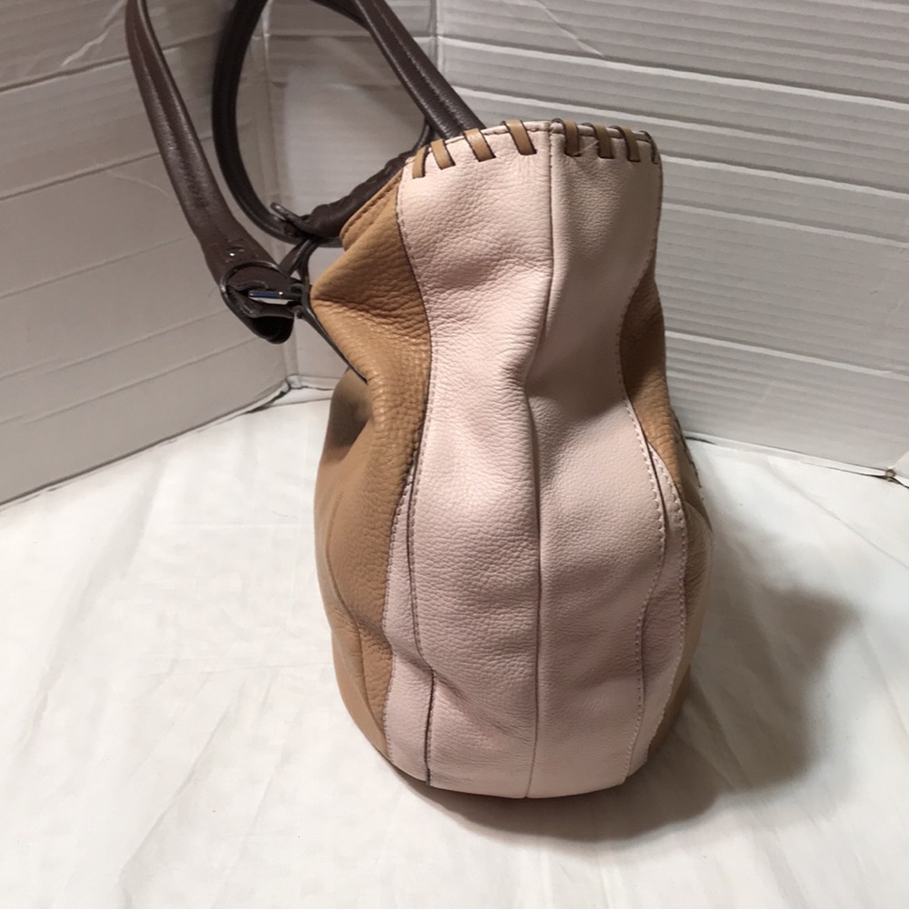 Oryany hobo multi color leather bag. Pre-owned and in good condition - Picture 4 of 7